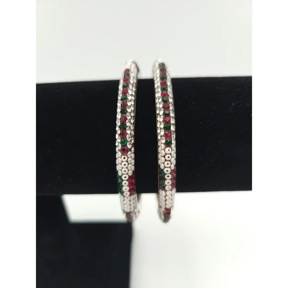 Vintage Bangle Bracelets 2pc Red & Green Rhinestones White Beads Holiday Jewelry - Picture 5 of 6